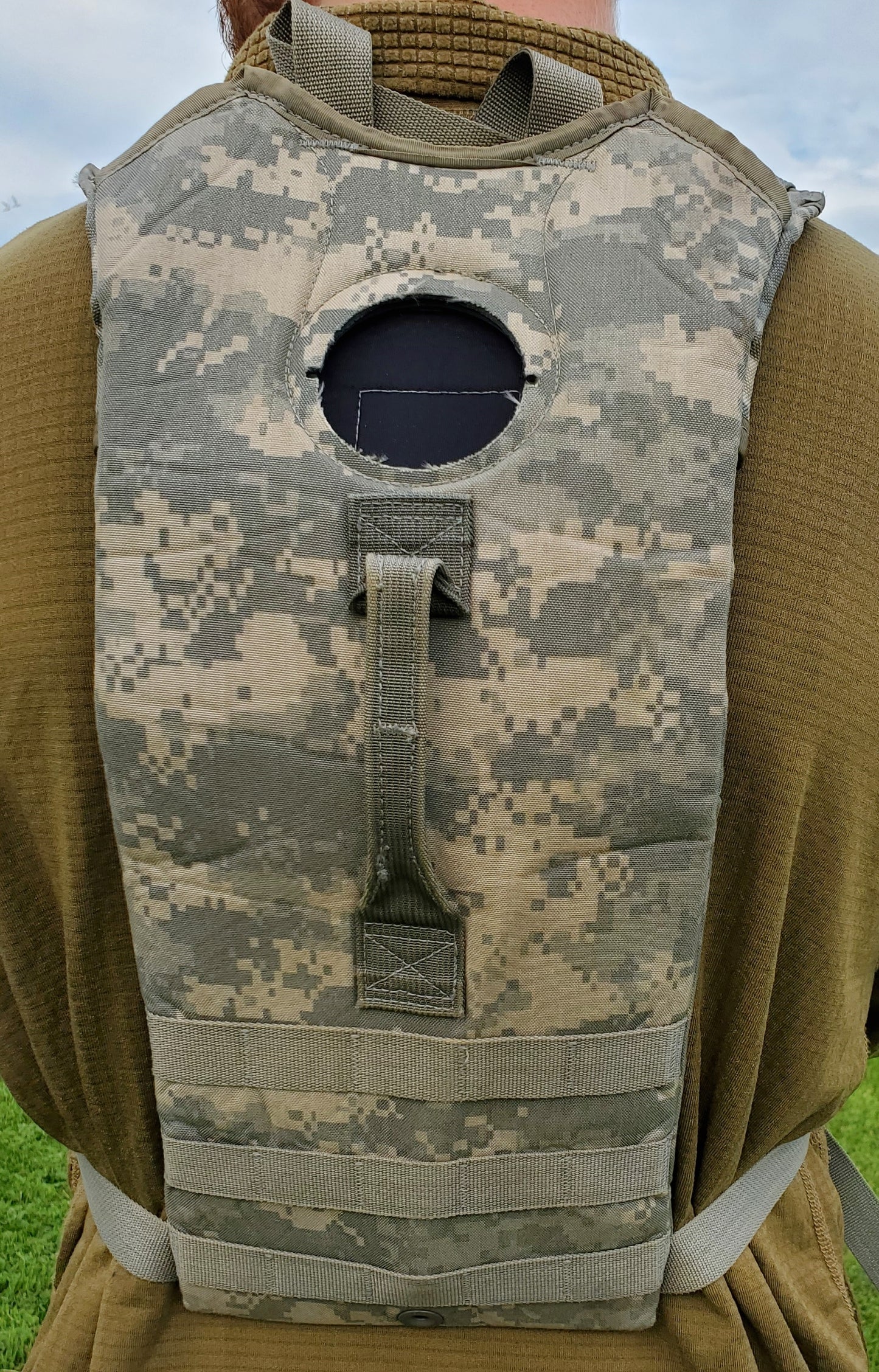 US Army Hydration Pack